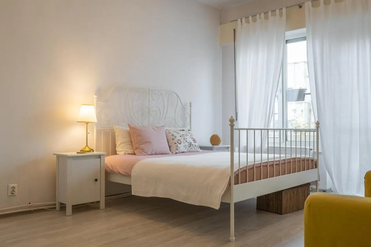 Bucharest Cozy Studio 0*,  Roménia