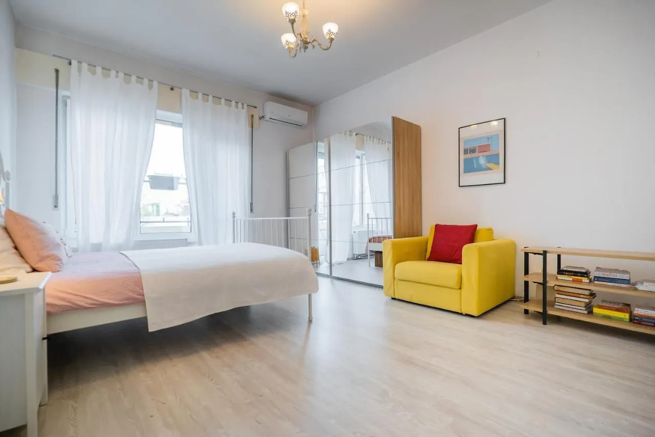 Bucharest Cozy Studio 0*,